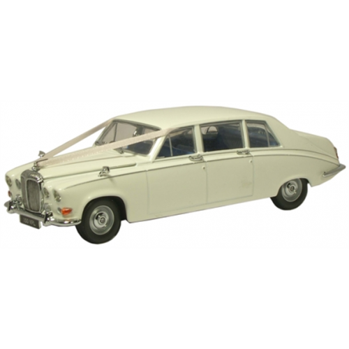 Daimler DS420 Limousine Wedding Car Old En